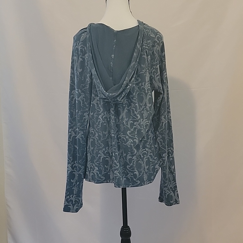 REI hooded henley-teal floral - sz Large - Picture 2 of 4